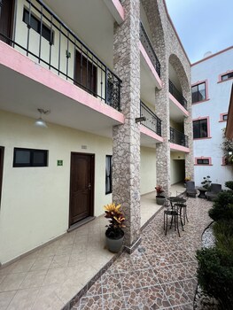 hotel la capilla bernal