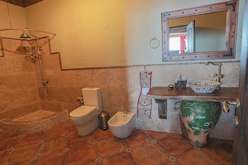 knyazli family suites and rooms
