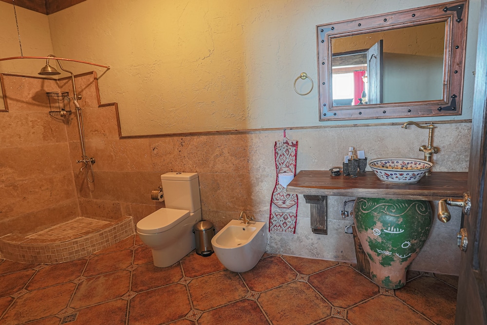 knyazli family suites and rooms