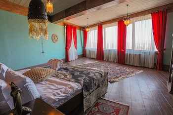 knyazli family suites and rooms
