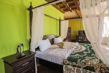 knyazli family suites and rooms