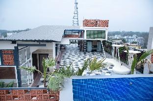 hotel lake view