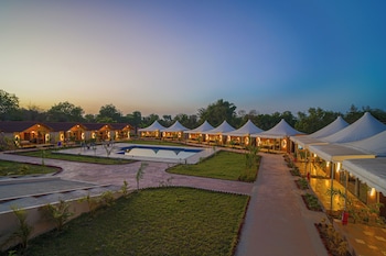 soil to soul resort statue of unity