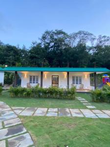 redberrys luxury stay