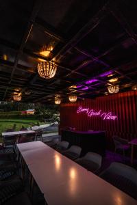 redberrys luxury stay