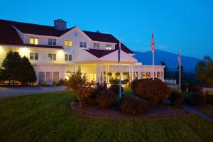 white mountain hotel and resort