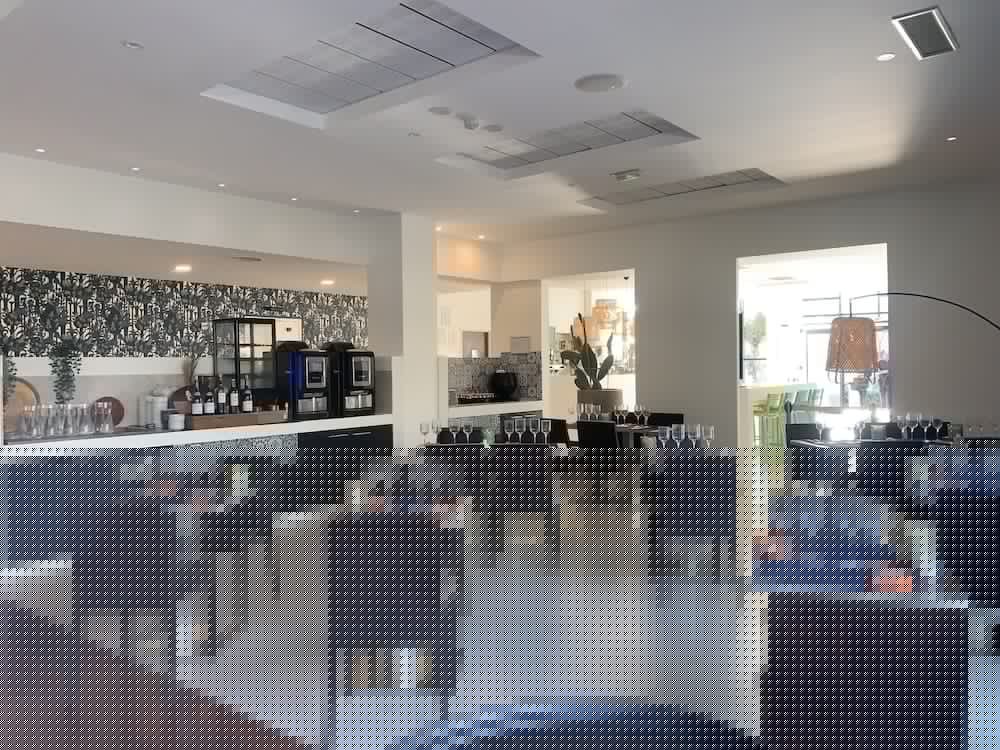holiday inn marseille airport by ihg