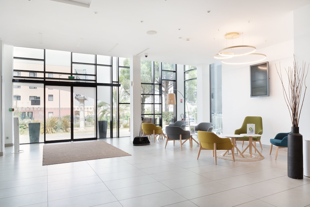 holiday inn marseille airport by ihg