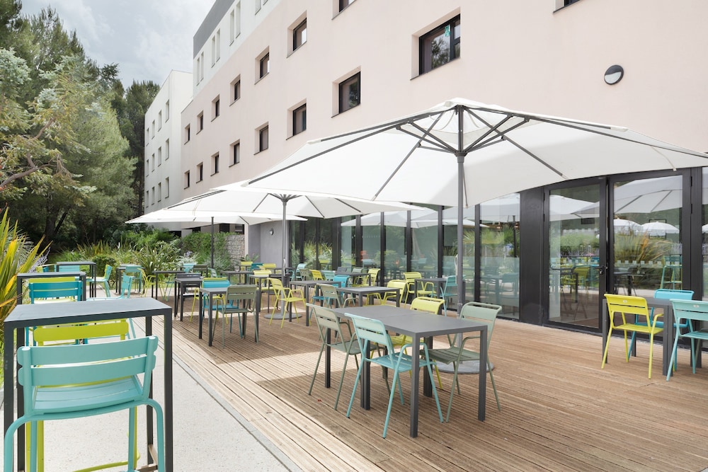 holiday inn marseille airport by ihg
