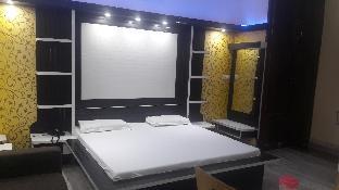Hotel Royal Palace,,3 star