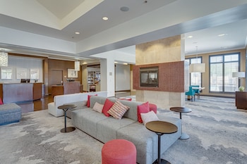 Hilton Garden Inn Phoenix Airport North,Phoenix Sky Harbor International Airport>>Downtown Phoenix,3 star