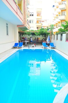 kleopatra sahara otel
