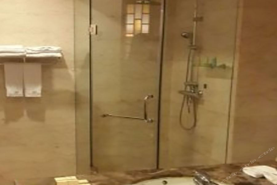 west internation hotel