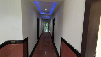 Hotel City Palace,,3 star
