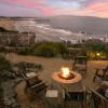 cottage inn by the sea