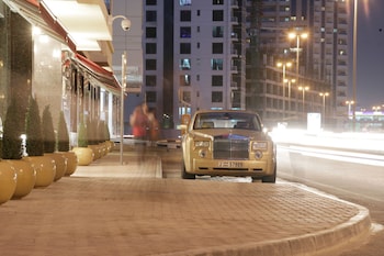 elite byblos hotel