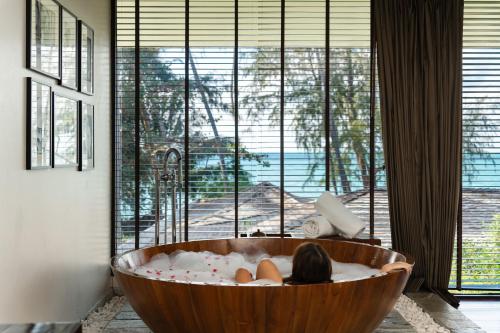 nikki beach resort and spa
