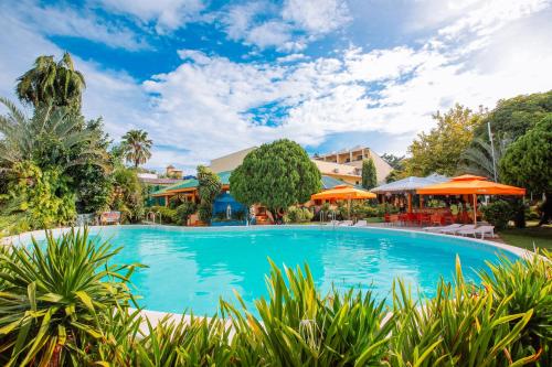 paradise garden resort hotel and convention center boracay