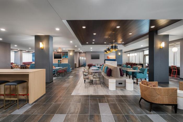 home2 suites by hilton phoenix midtown