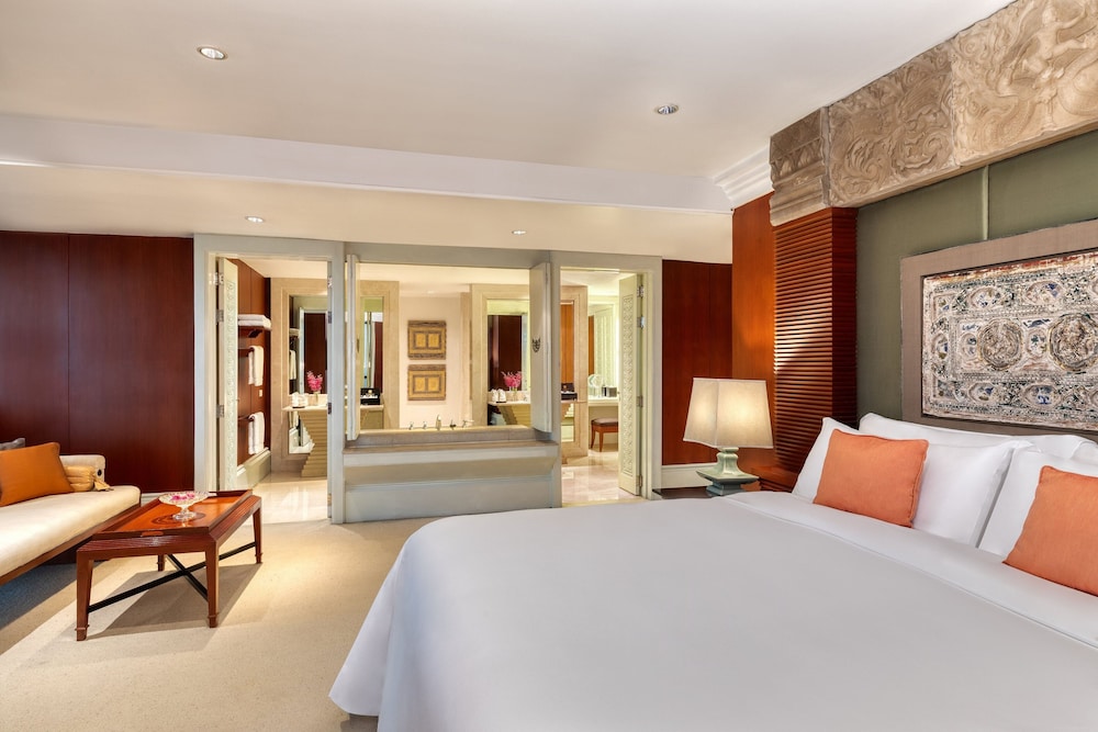 the athenee hotel a luxury collection hotel bangkok