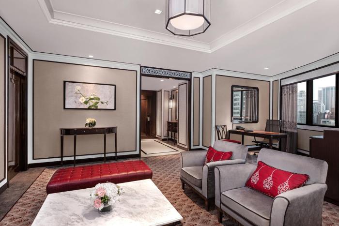 the athenee hotel a luxury collection hotel bangkok