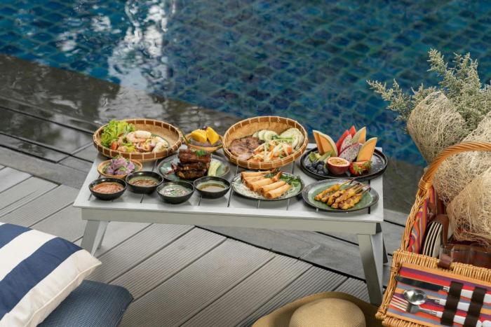 the athenee hotel a luxury collection hotel bangkok