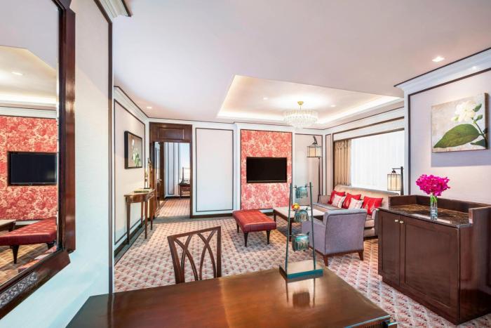the athenee hotel a luxury collection hotel bangkok