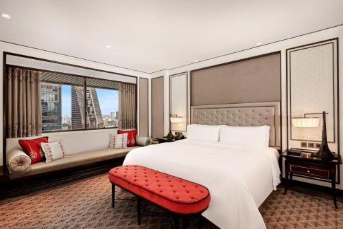 the athenee hotel a luxury collection hotel bangkok