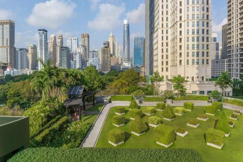 the athenee hotel a luxury collection hotel bangkok