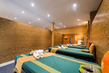 adriatic palace hotel pattaya