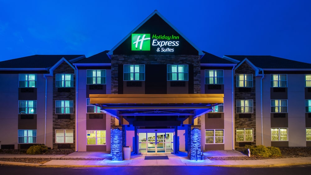holiday inn express and suites wyomissing by ihg