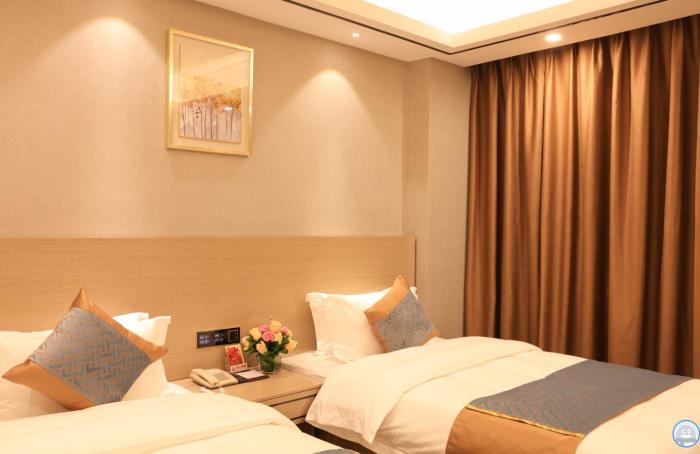 five rams city hotel