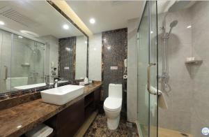 five rams city hotel