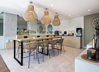 hotel malaga alameda centro affiliated by melia