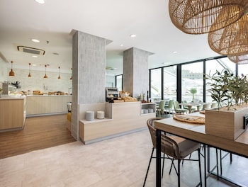 hotel malaga alameda centro affiliated by melia