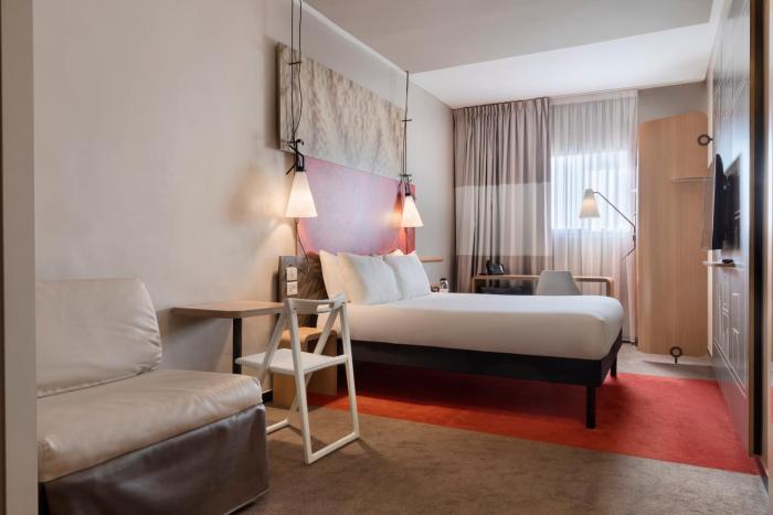 ibis jerusalem city center an accorhotels brand