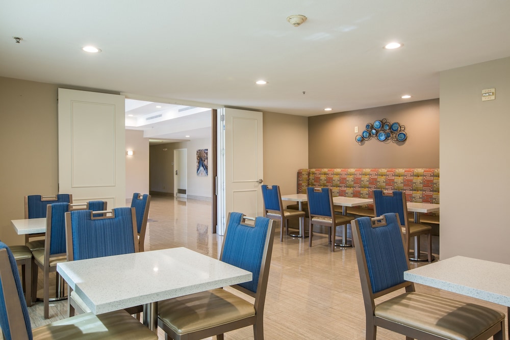 baymont by wyndham albuquerque airport