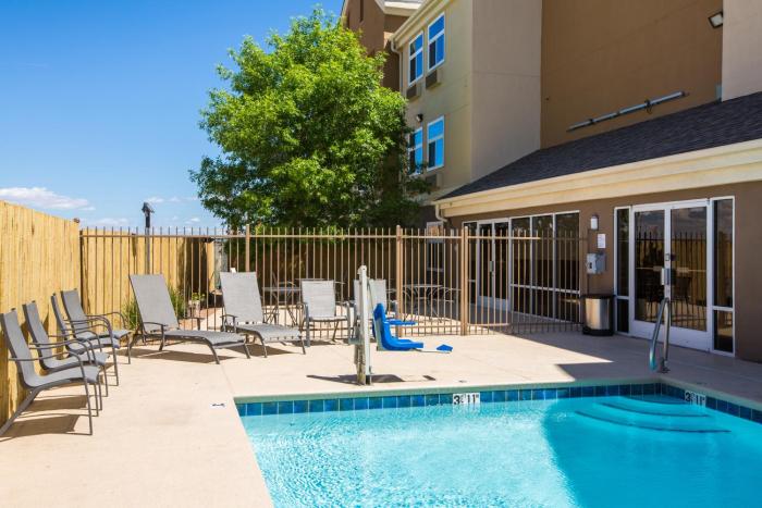 baymont by wyndham albuquerque airport
