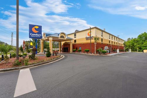 comfort inn and suites chipley