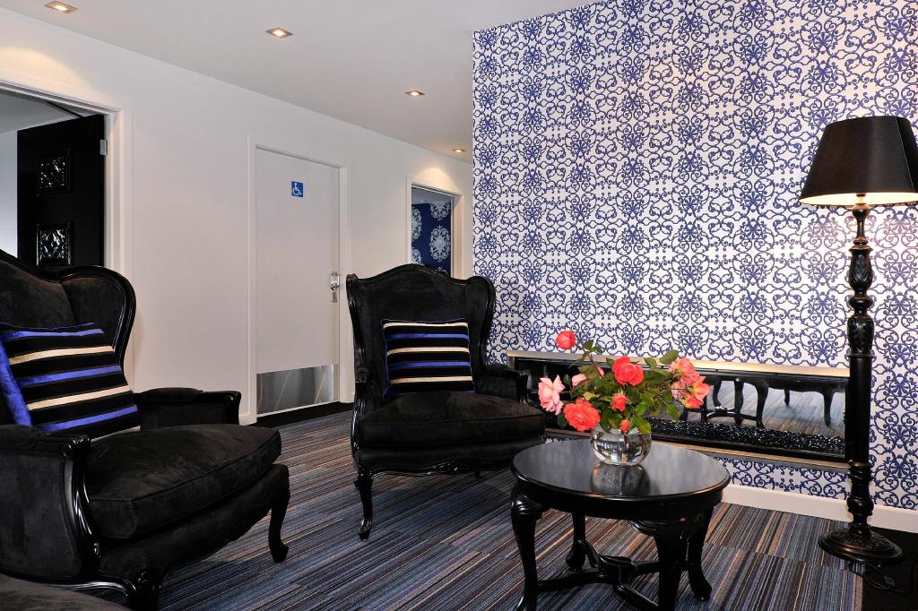black swan lakeside boutique hotel