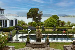 black swan lakeside boutique hotel