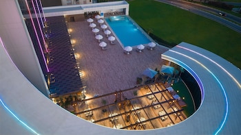 concorde tower and casino and convention and spa