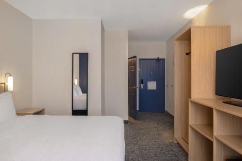 spark by hilton el paso university
