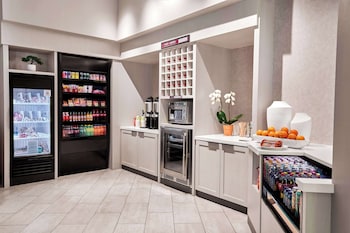 hilton garden inn lax los angeles airport