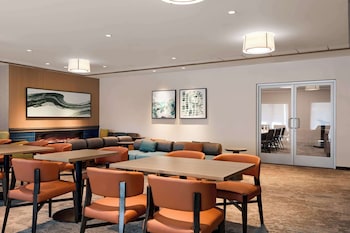 hilton garden inn lax los angeles airport