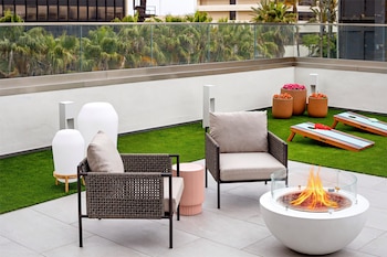 hilton garden inn lax los angeles airport