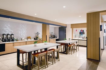 hilton garden inn lax los angeles airport