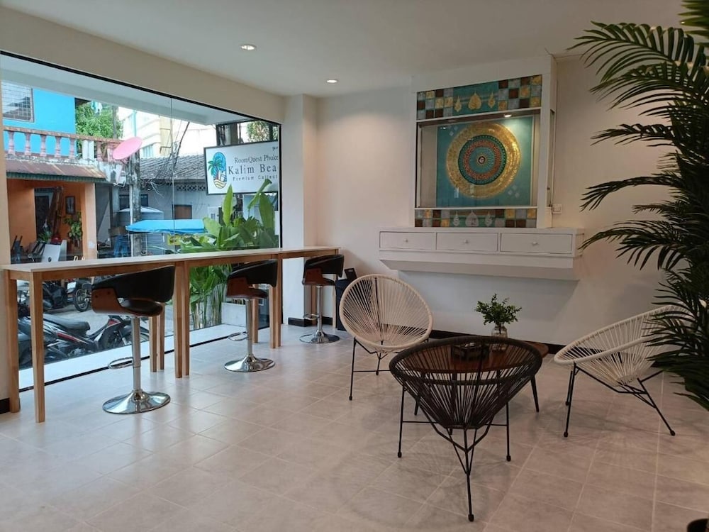 roomquest kalim beach