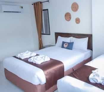 roomquest kalim beach
