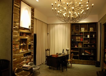 The Album Hotel,,4 star